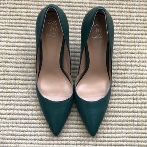 Banana Republic Leather Deep Green Stiletto Heels